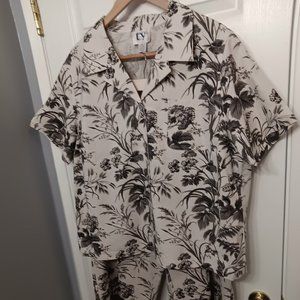 Women's Vintage Ty Short Sleeved Shirt & Capri's Set - Plus Size 2X